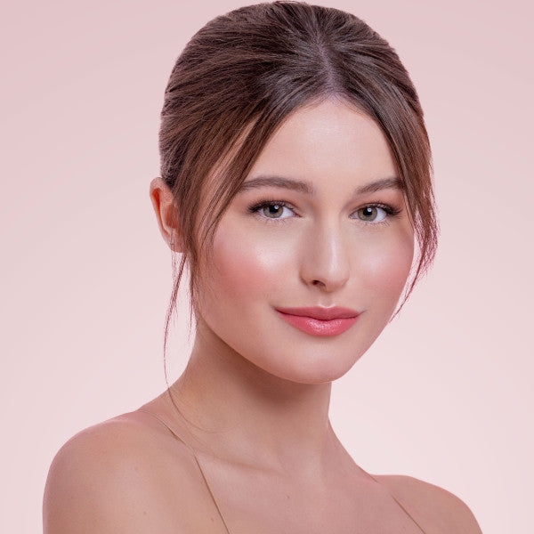 All-Star-Face-Palette-Model.jpg